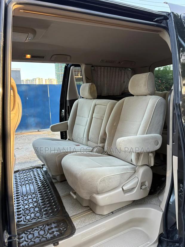 Toyota Alphard 2007 Black