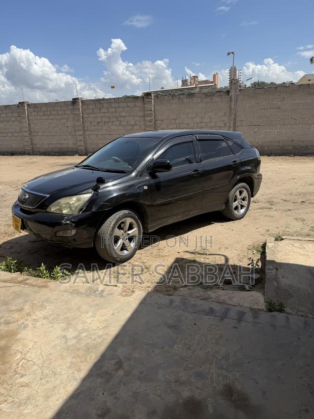 Toyota Harrier 2.4 2004 Black