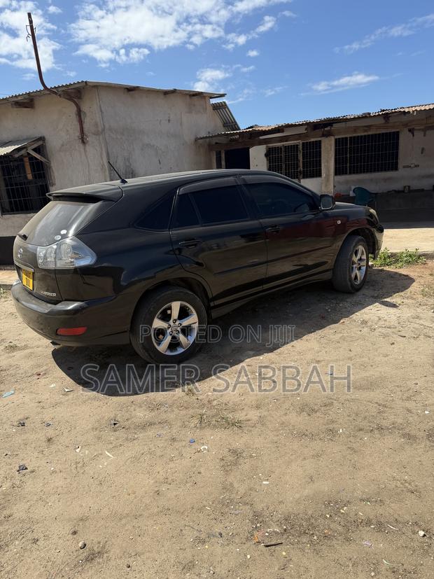 Toyota Harrier 2.4 2004 Black