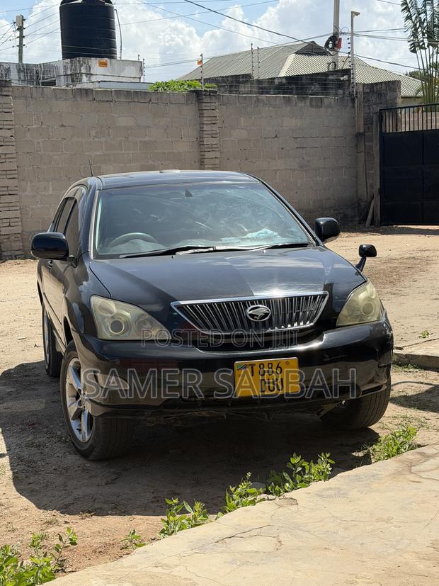 Toyota Harrier 2.4 2004 Black