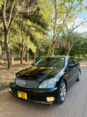 Toyota Crown Royale 2005 Black for sale