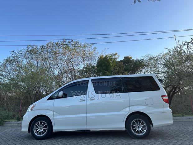 Toyota Alphard 2005 White