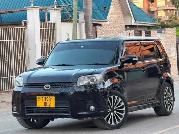 Toyota Corolla Rumion 2009 Black