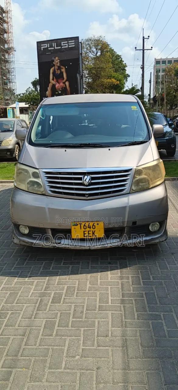 Toyota Alphard 2005 Gray