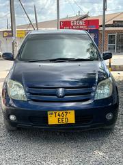 Toyota IST 2005 Blue for sale