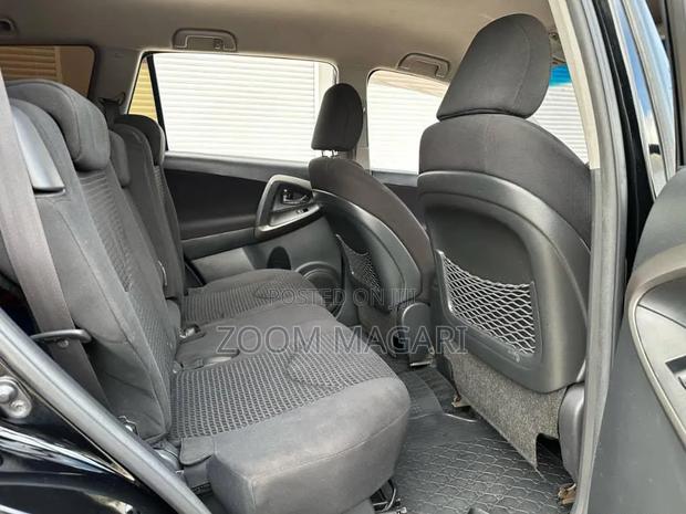 Toyota Vanguard 2008 Black