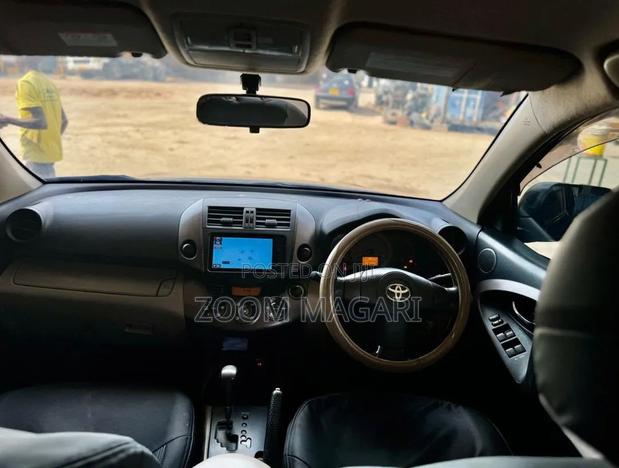 Toyota Vanguard 2008 Black