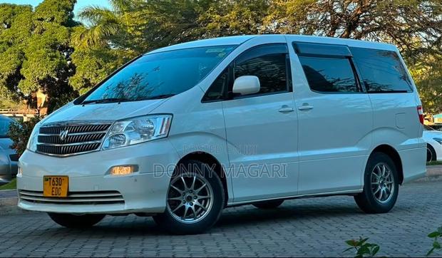 Toyota Alphard 2005 White