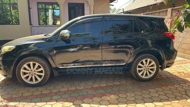 Toyota Vanguard 2009 Black