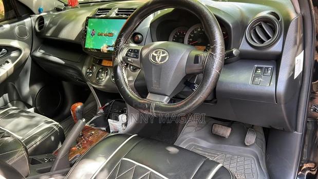 Toyota Vanguard 2009 Black