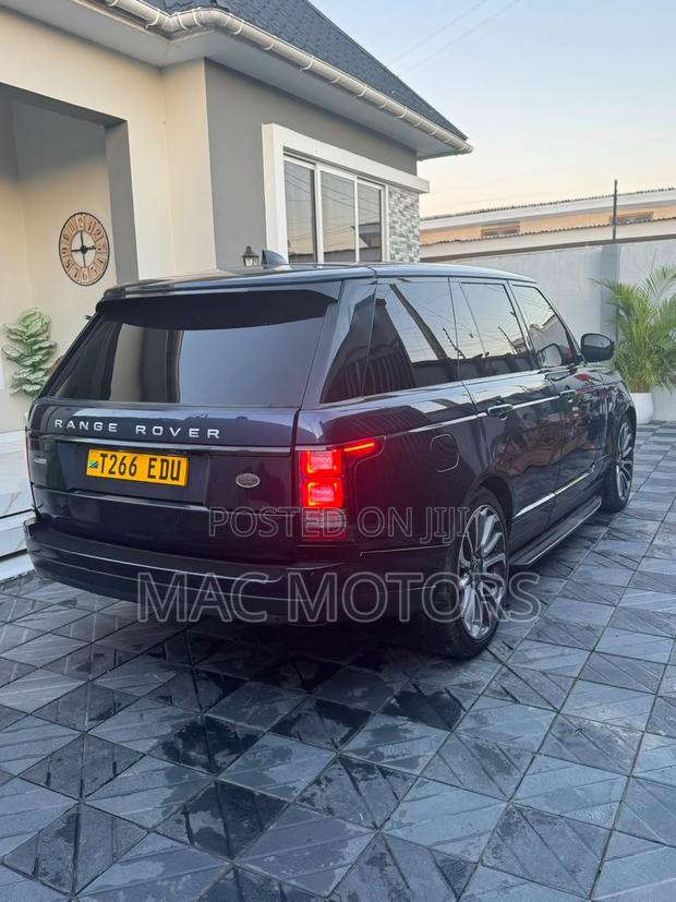 Land Rover Range Rover Vogue 2017 Blue