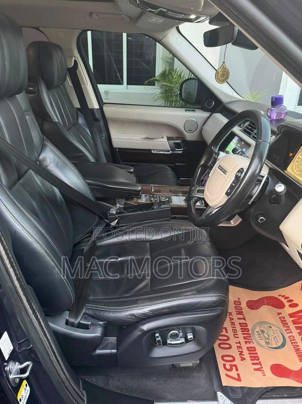 Land Rover Range Rover Vogue 2017 Blue