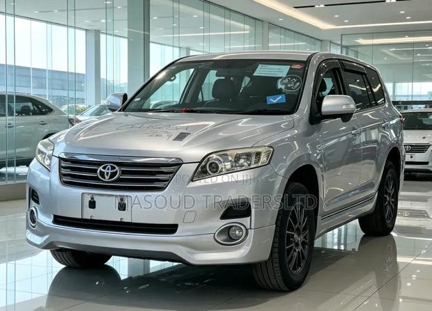 Toyota Vanguard 2008 Silver