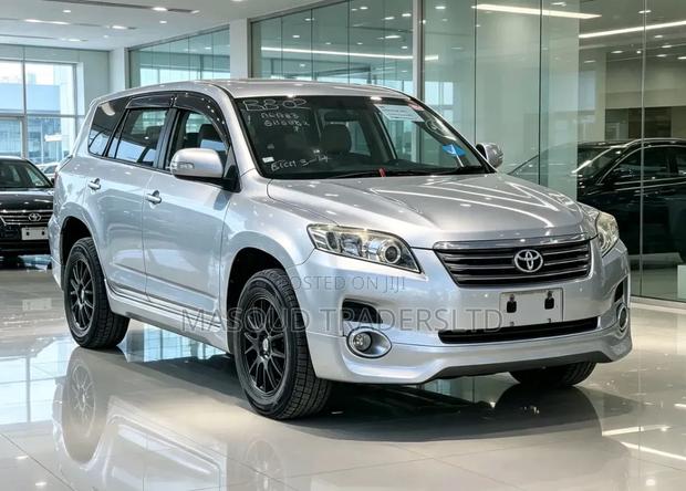 Toyota Vanguard 2008 Silver