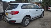 Ford Everest 2018 White for sale