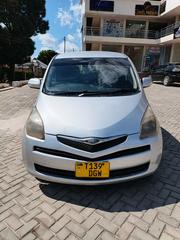 Toyota Ractis 2006 Silver for sale