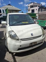 Toyota Passo 2004 White for sale