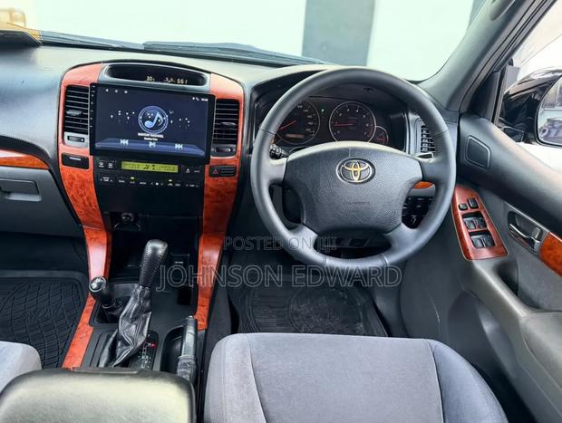 Toyota Land Cruiser Prado 2007 Black