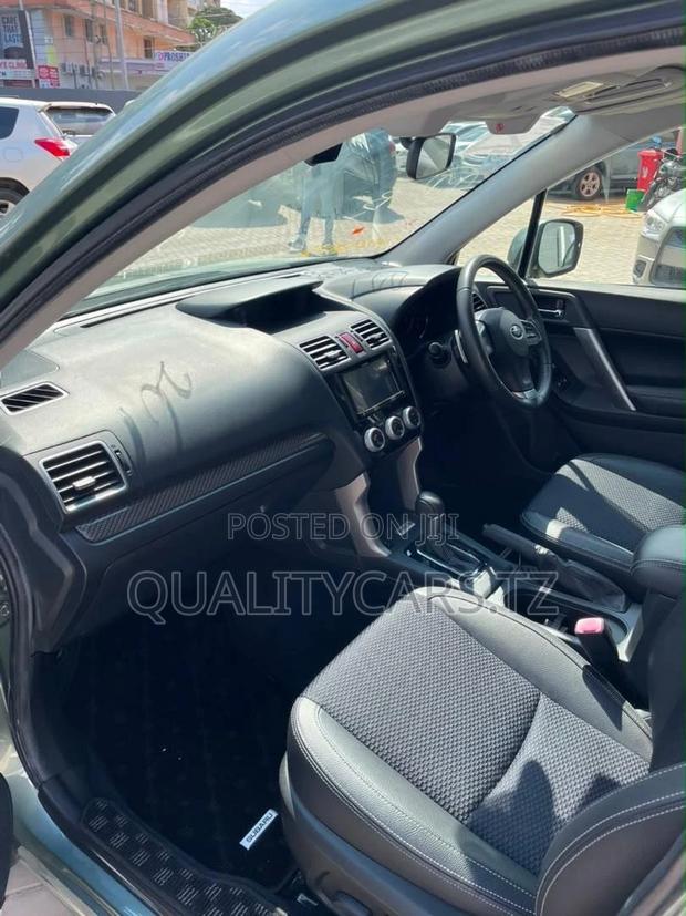 Subaru Forester 2.0XT Premium 4dr SUV AWD (2.0L 4cyl Turbo CVT) 2015
