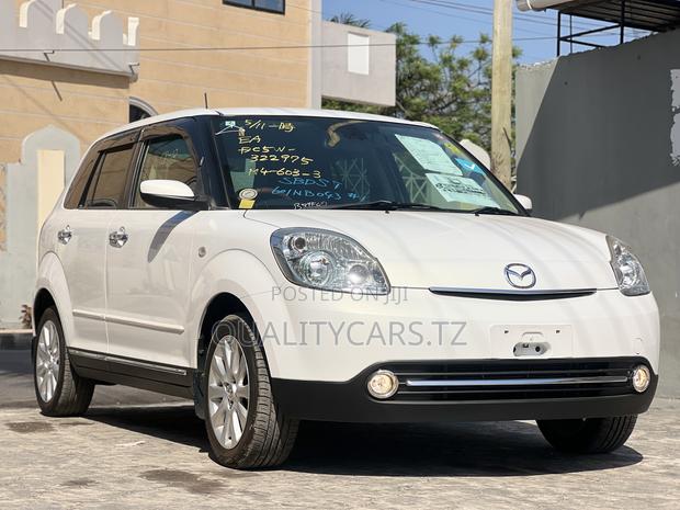 Mazda Verisa 2008 White