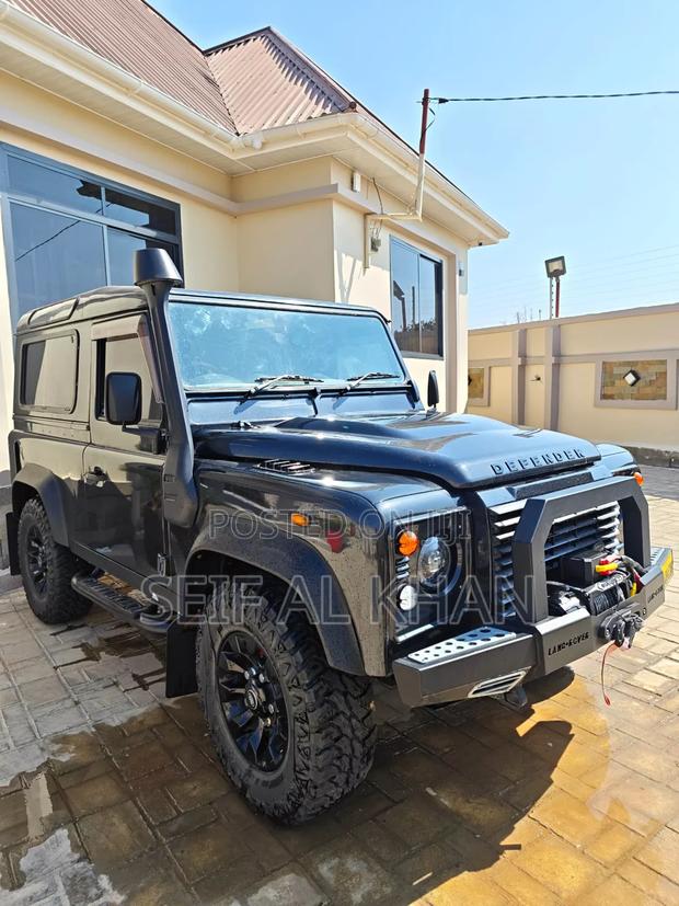 Land Rover Defender 2014 Black