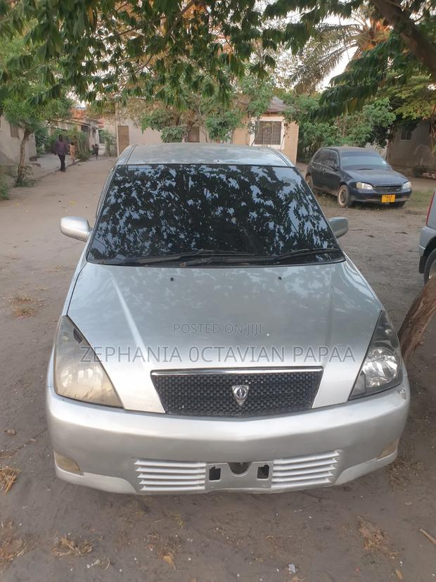 Toyota Opa 2004 Silver