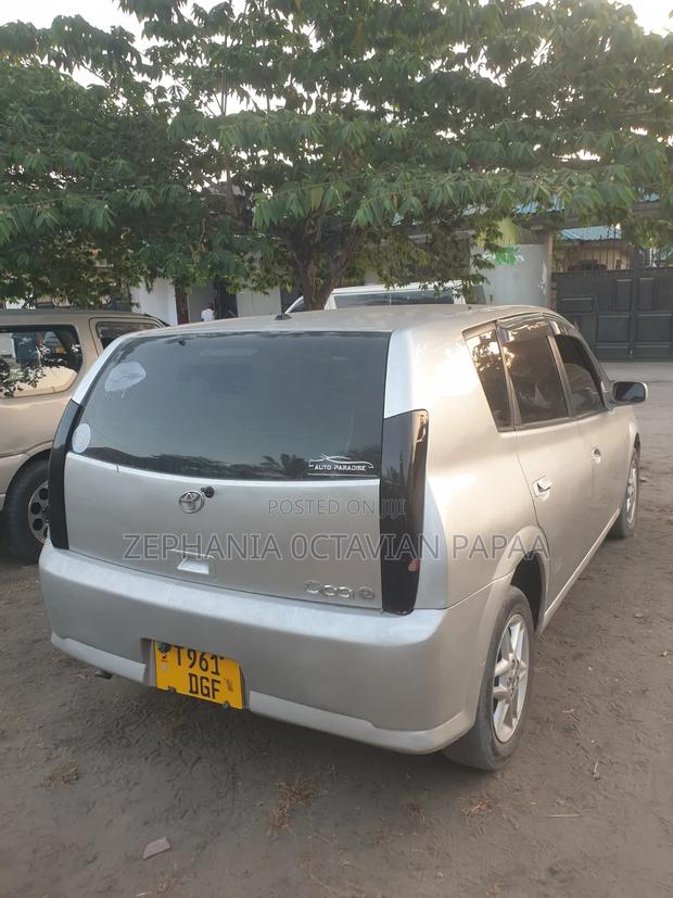 Toyota Opa 2004 Silver