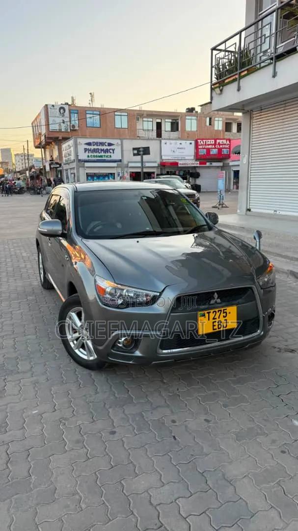 Mitsubishi RVR 2.0 2011 Gray