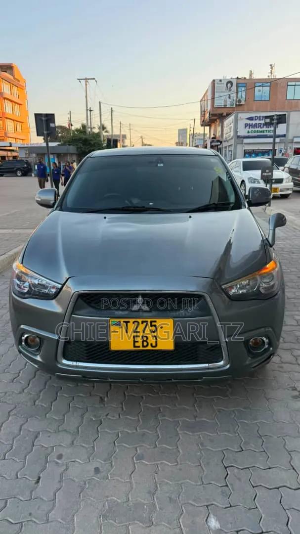 Mitsubishi RVR 2.0 2011 Gray