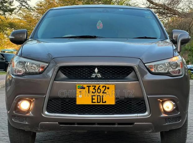 Mitsubishi RVR 2010 Gray
