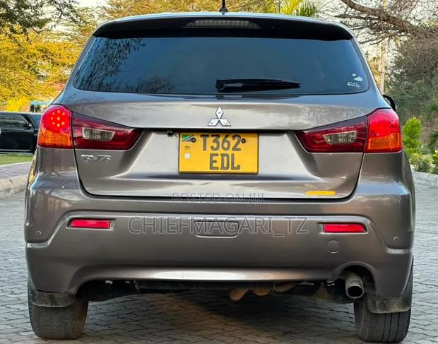 Mitsubishi RVR 2010 Gray