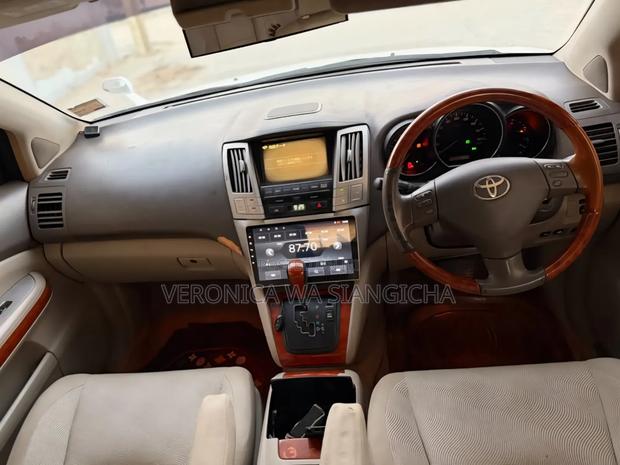 Toyota Harrier 2006 White