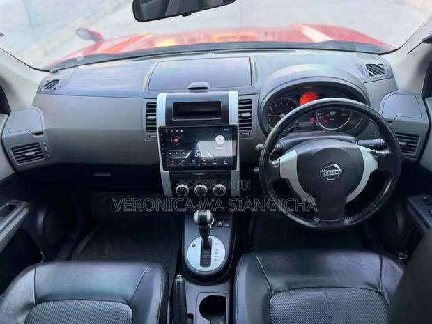 Nissan X-Trail 2008 Red