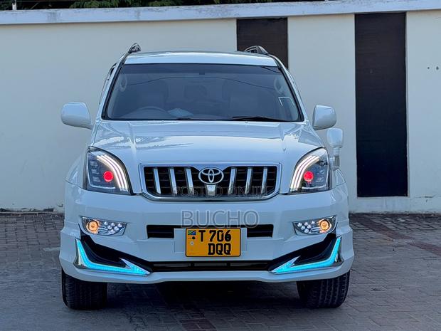 Toyota Land Cruiser Prado 2007 White
