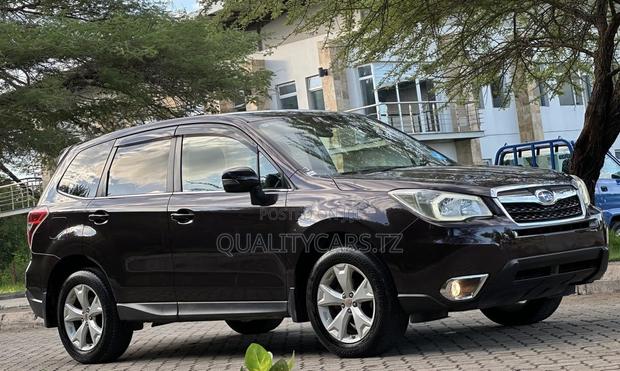 Subaru Forester 2013 Maroon