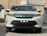 Toyota Harrier 2.0 2017 White for sale
