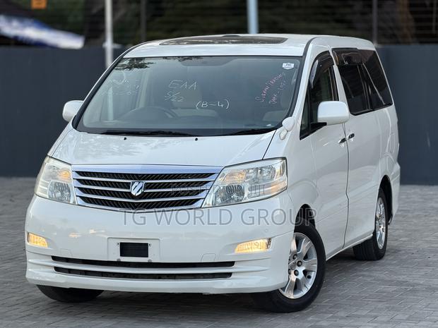 Toyota Alphard 2.4 Petrol FWD 2007 White