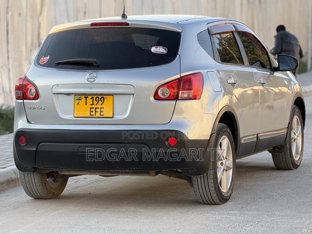 Nissan Dualis 2009 Silver