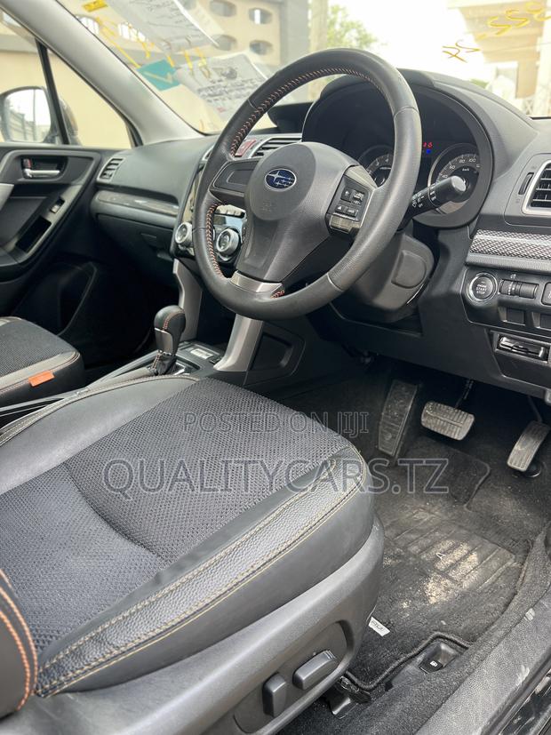 Subaru Forester 2015 Black