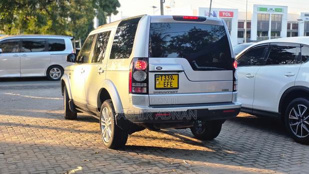 Land Rover Discovery 2012 Silver