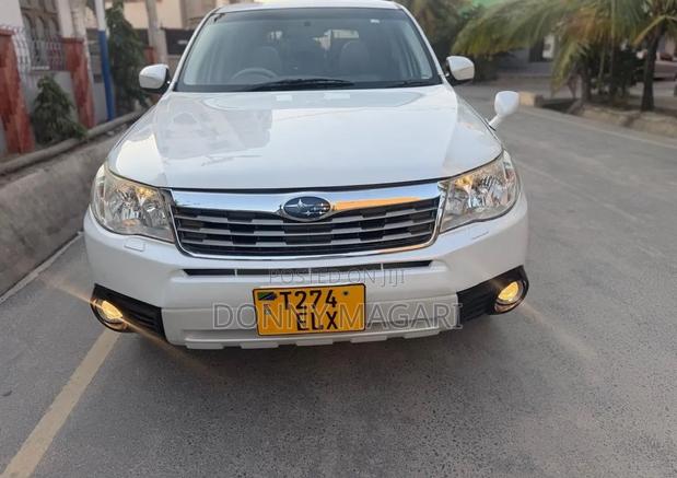 Subaru Forester 2009 White