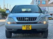 Toyota Harrier 2001 Silver for sale
