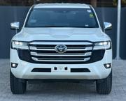 Toyota Land Cruiser 2022 White for sale