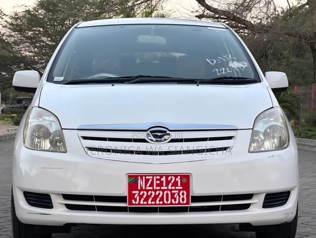 Toyota Corolla Spacio 2005 White