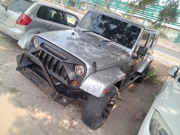 Jeep Wrangler 2011 Silver