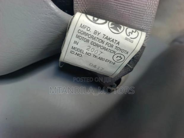 Toyota Land Cruiser Prado 2006 Black