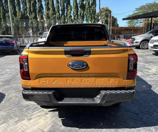 Ford Ranger Wildtrak 2022 Yellow