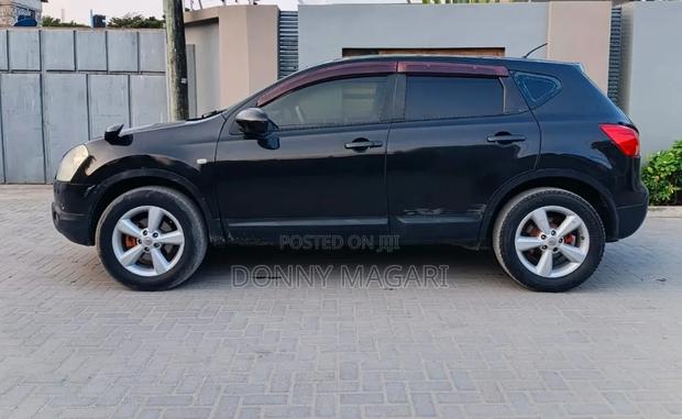 Nissan Dualis 2009 Black