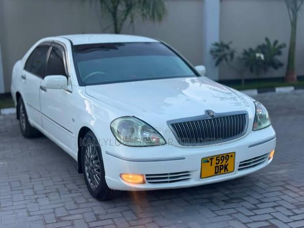 Toyota Brevis 2005 White