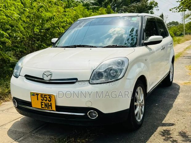 Mazda Verisa 2009 White